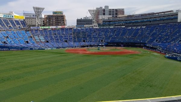 〈観光最前線〉新たな生活様式での野球観戦